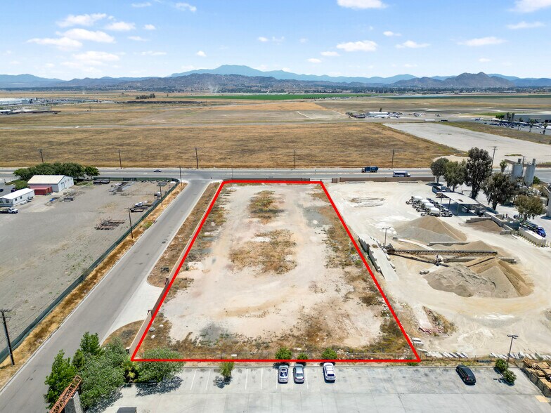 More Photos Of 1980 Goetz Rd, Perris Land For Lease