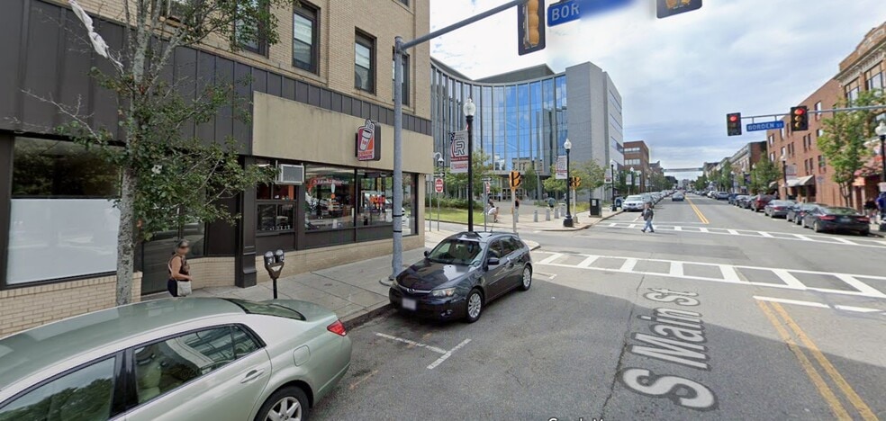 More Photos Of 124-130 S Main St, Fall River Apartments For Lease