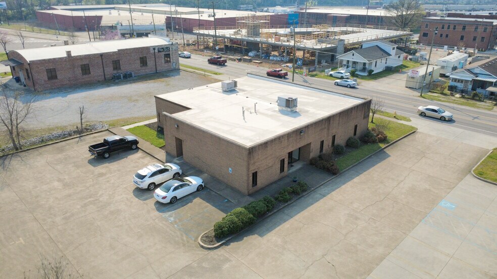 More Photos Of 1928 Central Ave, Chattanooga Medical For Lease