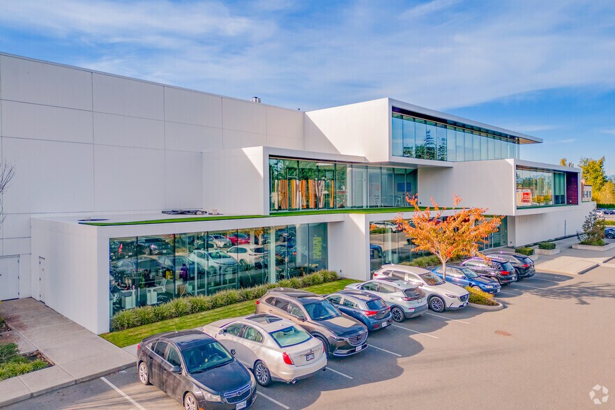 More Photos Of 1779 Clearbrook Rd, Abbotsford Office For Sale