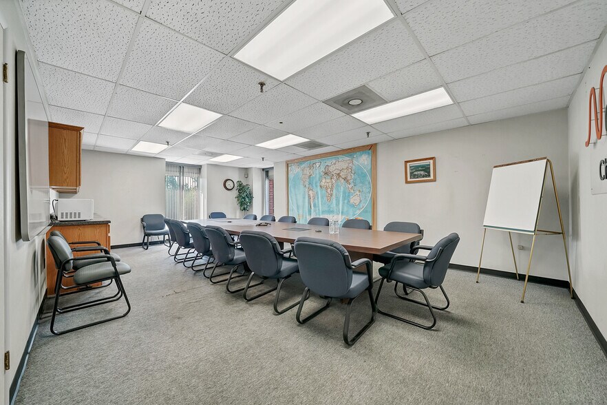 More Photos Of 25 Oakland Ave, Chester Warehouse For Sale