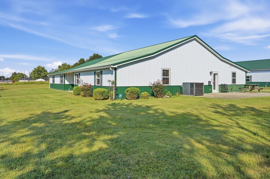 More Photos Of 4650 Highway 52, Loretto Apartments For Sale