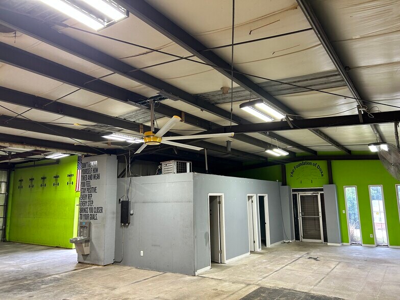 More Photos Of 3340 Vaucluse Rd, Aiken Warehouse For Lease