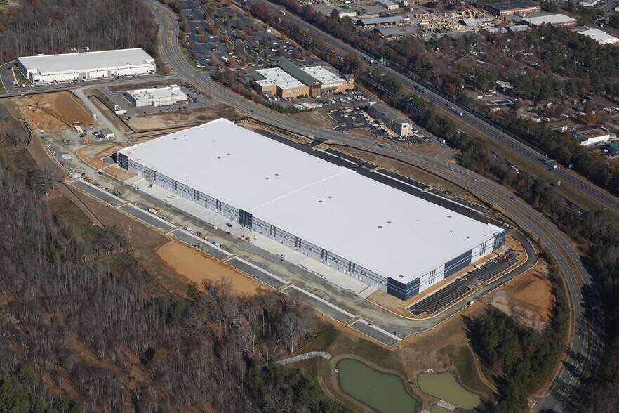 More Photos Of 11525 Lakeridge Pky, Ashland Distribution For Lease