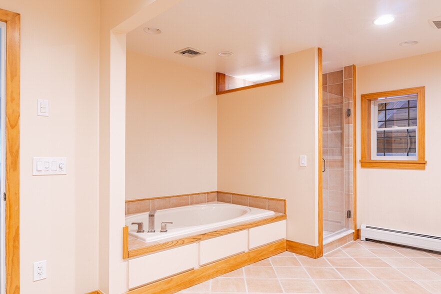 More Photos Of 37 Patricia Dr, Pleasant Valley Specialty For Sale