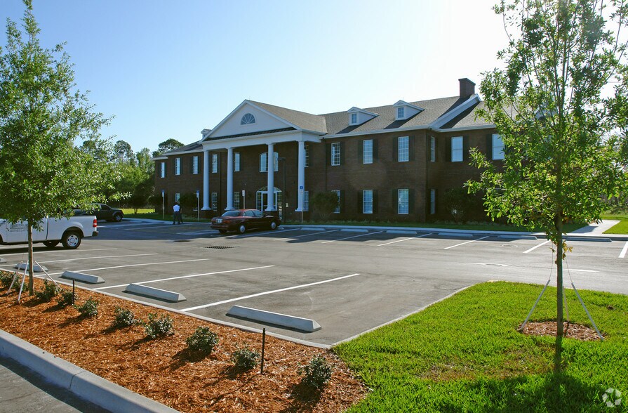 Primary Photo Of 2461 W SR 426, Oviedo Loft Creative Space For Lease