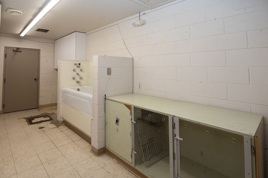 More Photos Of 5290 Manhattan Cir, Boulder Medical For Sale