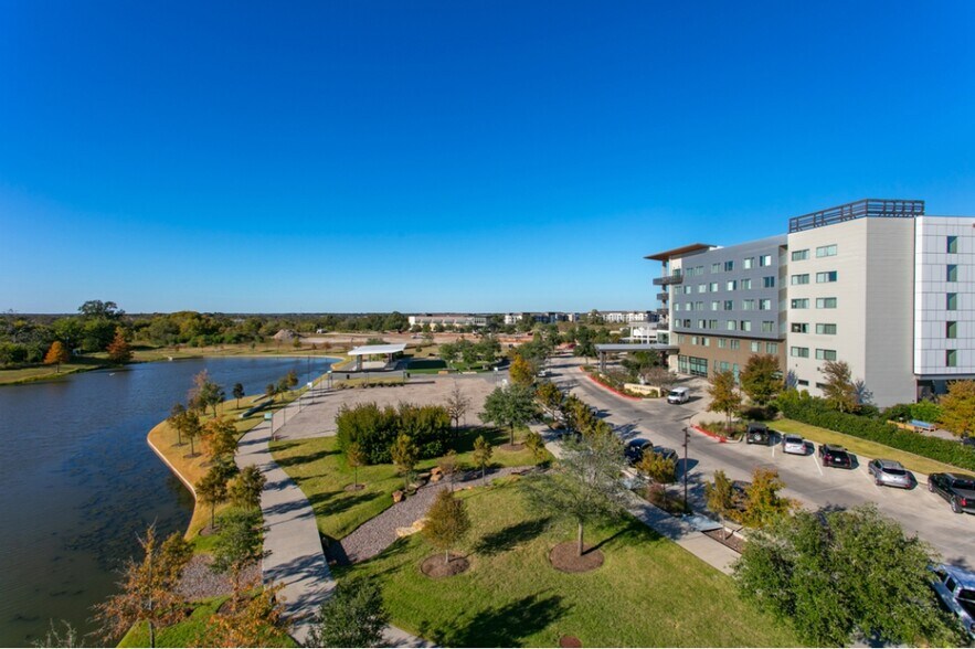 More Photos Of 4113 Lake Atlas Dr, Bryan General Retail For Lease