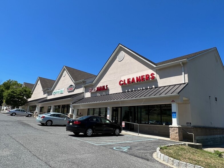 More Photos Of 430 Cedarville Rd, Easton Storefront For Lease