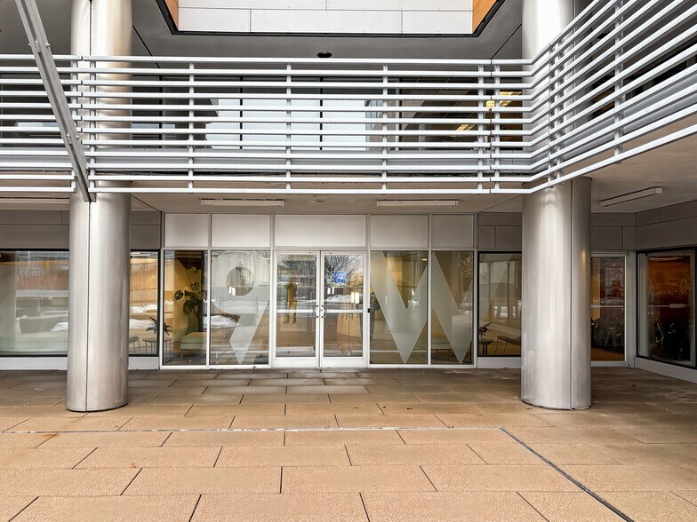 More Photos Of 9 West Broad St, Stamford Coworking Space