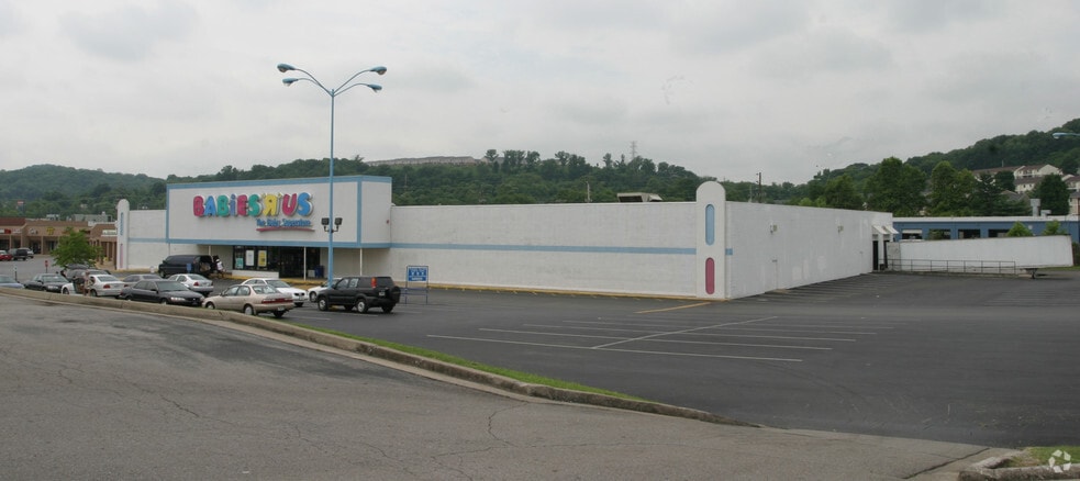 More Photos Of 5731-5751 Nolensville Pike, Nashville Freestanding For Lease