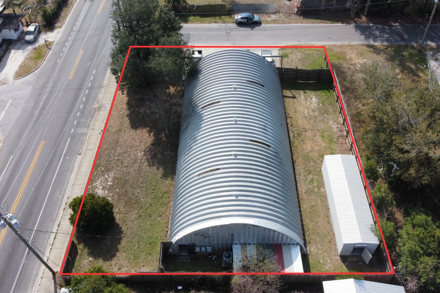 More Photos Of 2611 E 6th St, Panama City Warehouse For Sale