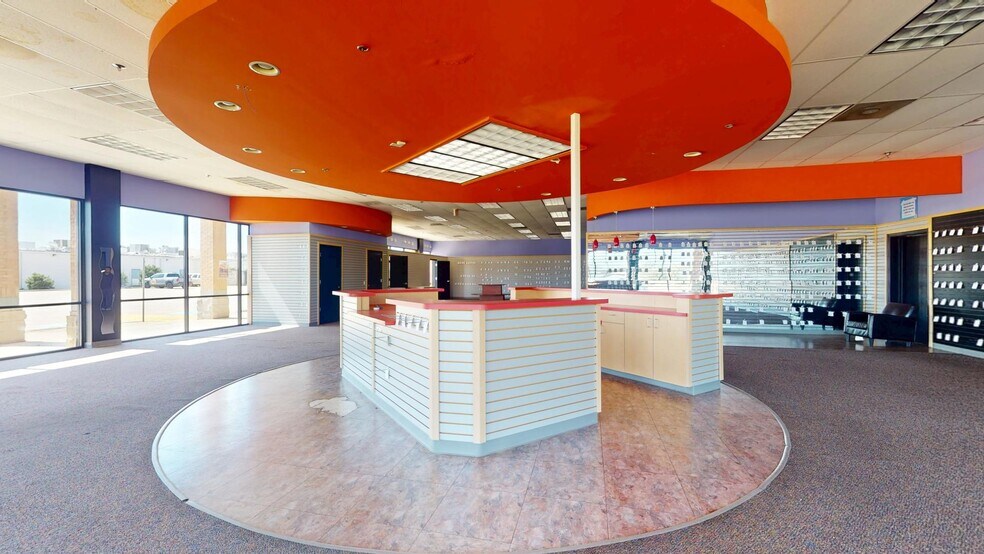 More Photos Of 4501 State Line Ave, Texarkana Unknown For Lease