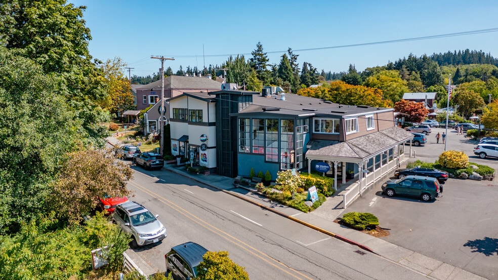 More Photos Of 105 1st St, Langley Storefront Retail Residential For Sale