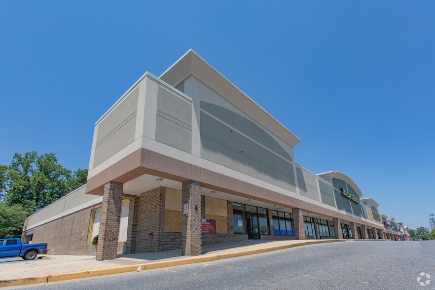 More Photos Of 8704-8820 Belair Rd, White Marsh Unknown For Lease