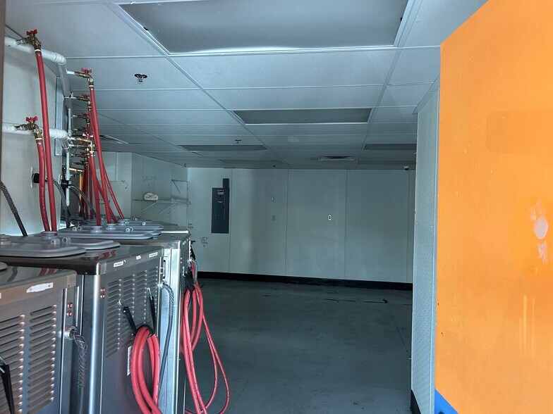 More Photos Of 790 Coronado Center Dr, Henderson Unknown For Lease