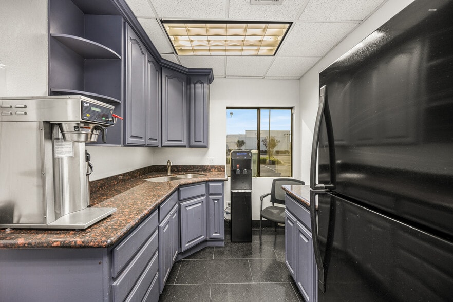 More Photos Of 1153 W Holt Blvd, Ontario Auto Dealership For Sale