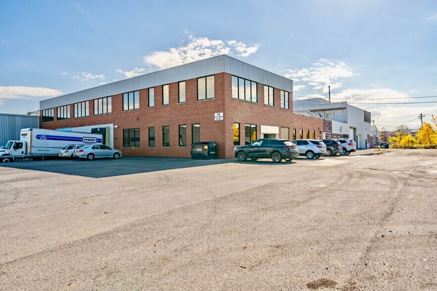 More Photos Of 10 Mt Read Blvd, Rochester Light Distribution For Lease