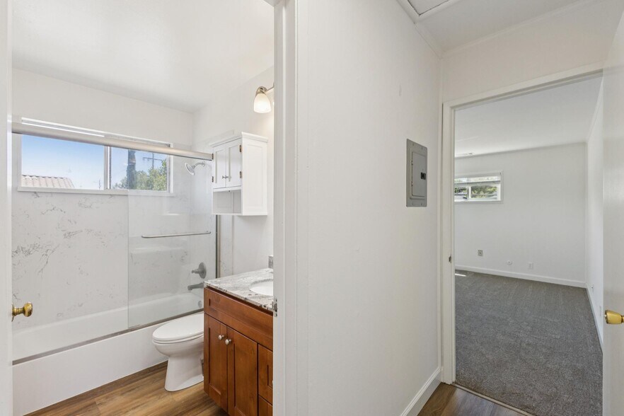 More Photos Of 3851 Vineyard Ave, Pleasanton Multifamily For Sale