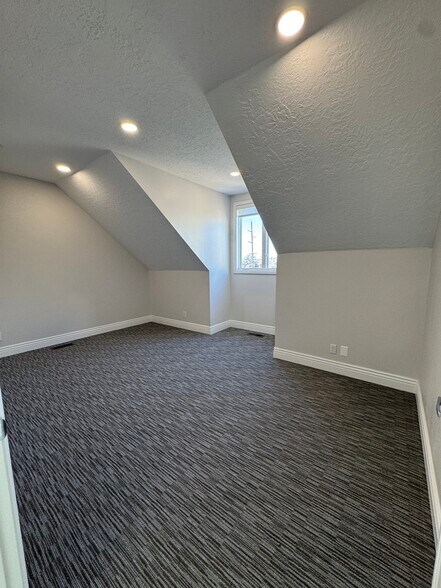 More Photos Of 3585 N University Ave, Provo Office For Lease