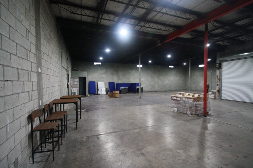 More Photos Of 3801 W Commercial Blvd, Fort Lauderdale Manufacturing For Lease