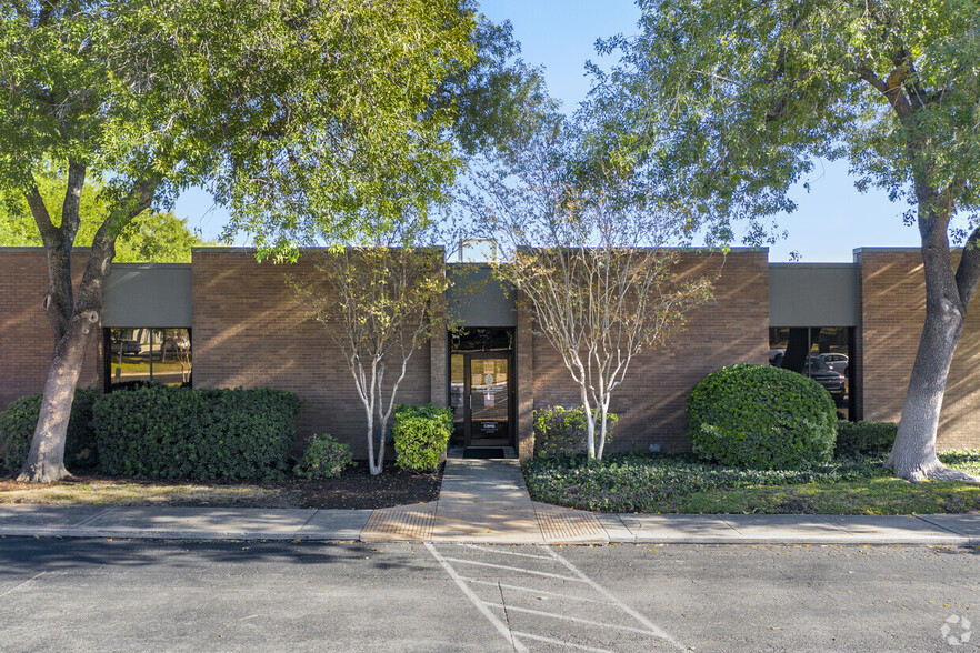 Primary Photo Of 4410 W Piedras Dr, San Antonio Office For Sale