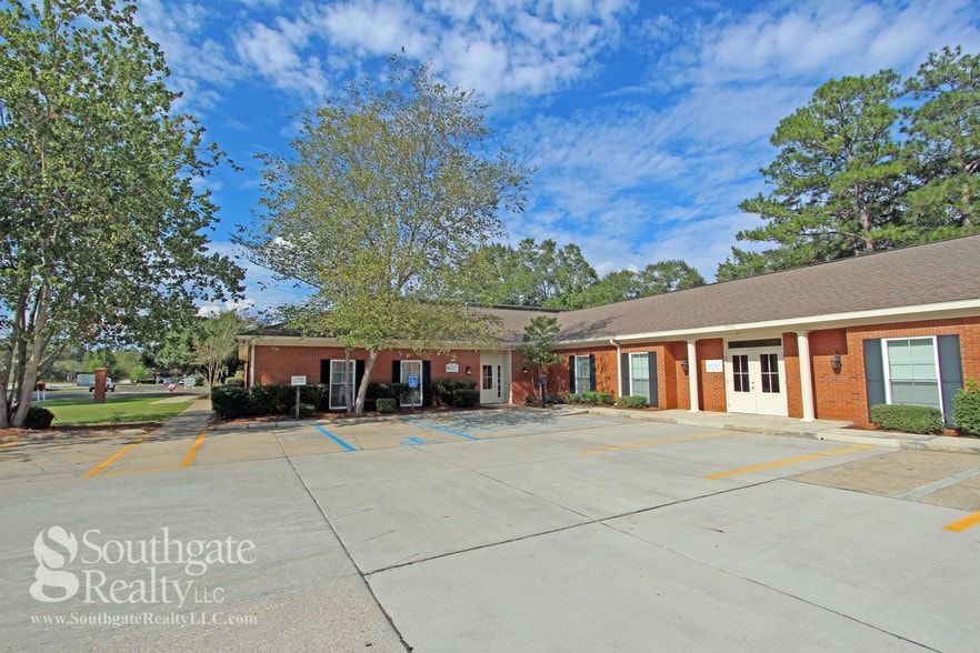 More Photos Of 1700 S 28th Ave, Hattiesburg Freestanding For Lease