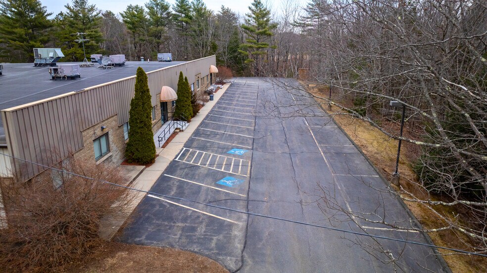 More Photos Of 4 Industrial Pky, Brunswick Manufacturing For Lease