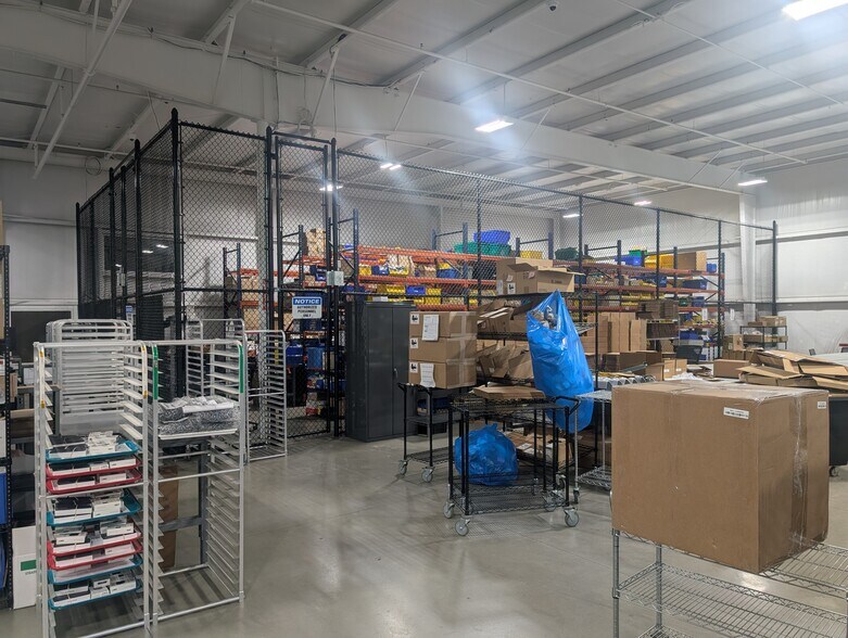 More Photos Of 2336 112th Ave, Holland Warehouse For Sale