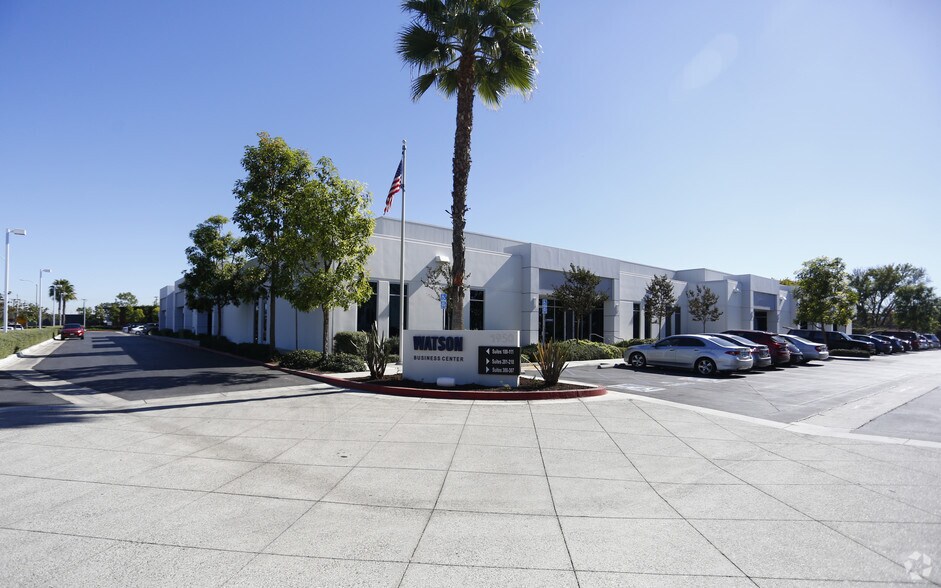 More Photos Of 1950 E 220th St, Carson Light Distribution For Lease