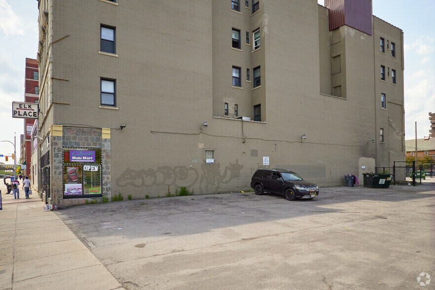 More Photos Of 113 N Clinton Ave, Rochester Apartments For Sale