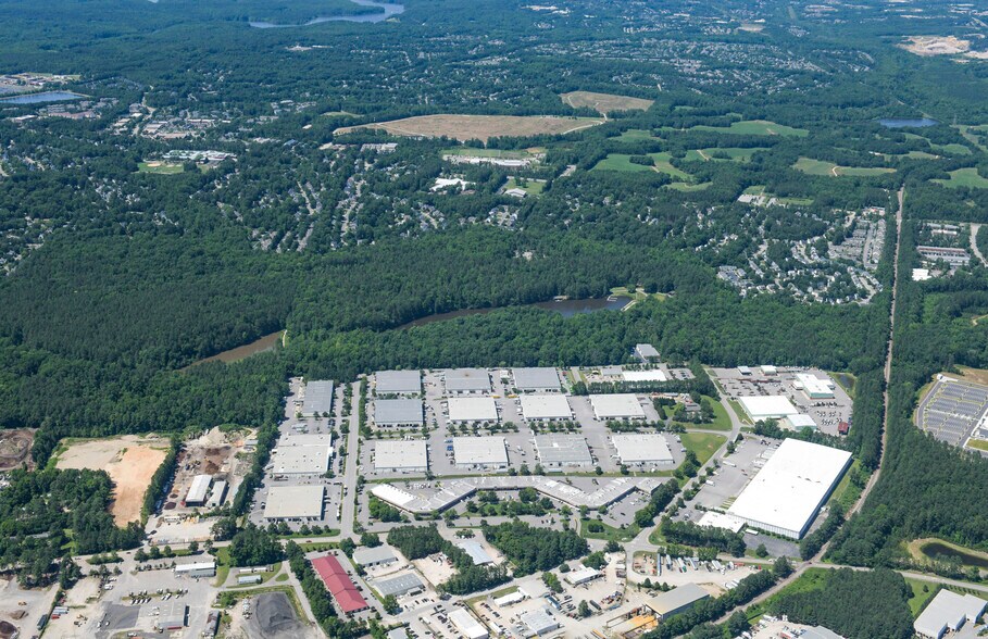 More Photos Of 3209 Wellington Ct, Raleigh Warehouse For Lease