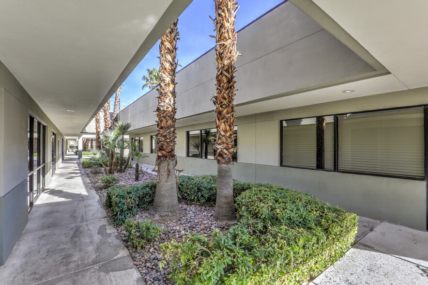 More Photos Of 2685 S Rainbow Blvd, Las Vegas Unknown For Lease