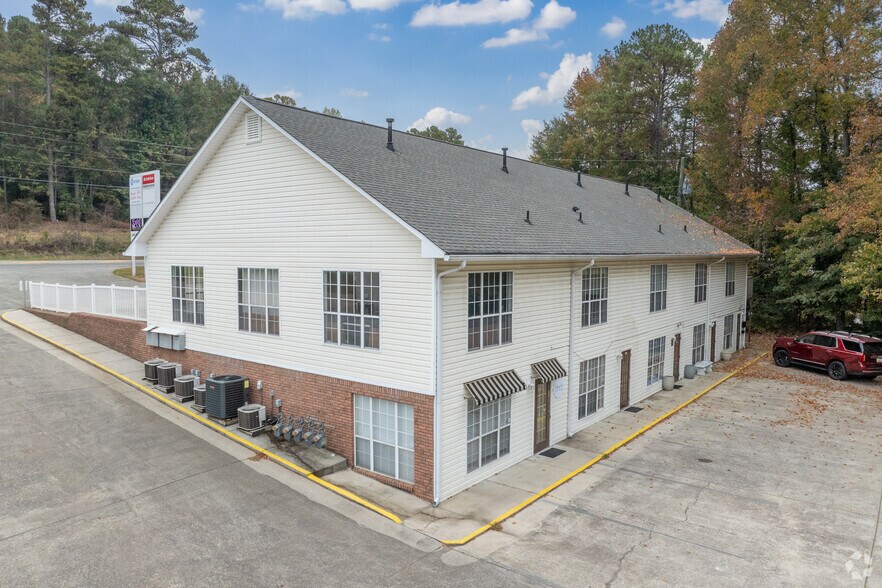 More Photos Of 7127 Gadsden Hwy, Trussville Unknown For Lease