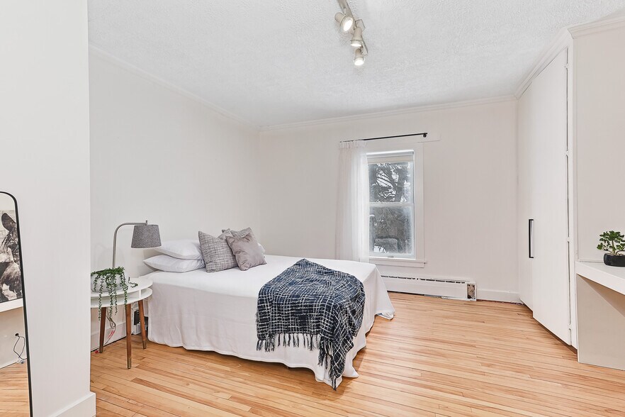 More Photos Of 788277 Grey Road 13, Clarksburg Rehabilitation Center For Sale