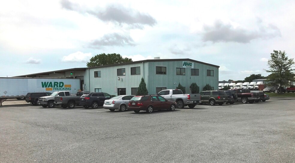 More Photos Of 257 Tyson Dr, Winchester Service For Lease