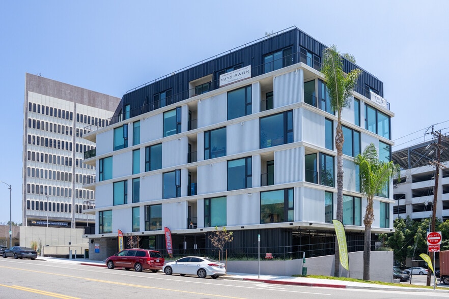 More Photos Of 1915 Park Avenue, Los Angeles Apartments For Sale