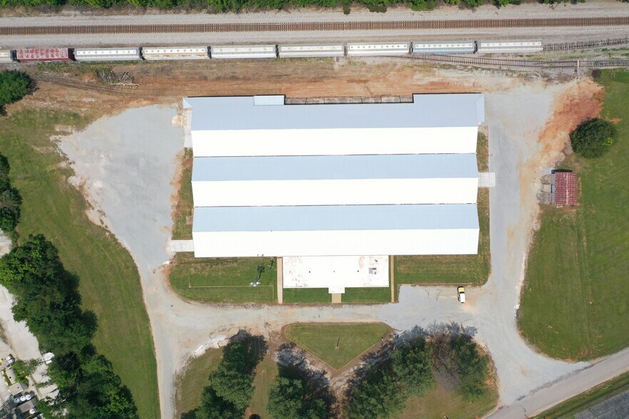 More Photos Of 1313 Frazier St, Athens Warehouse For Sale