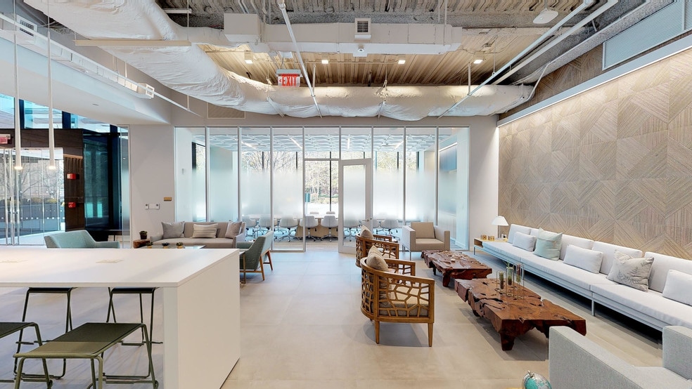 More Photos Of 801 Main Ave, Norwalk Unknown For Lease