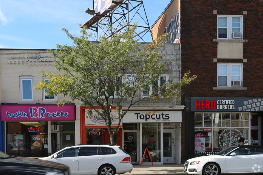 Primary Photo Of 3248 Yonge St, Toronto General Retail For Sale