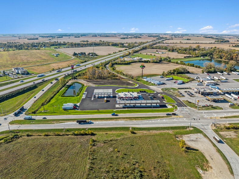 More Photos Of 6579 Garringer-Edgefield rd, Jeffersonville Convenience Store For Sale