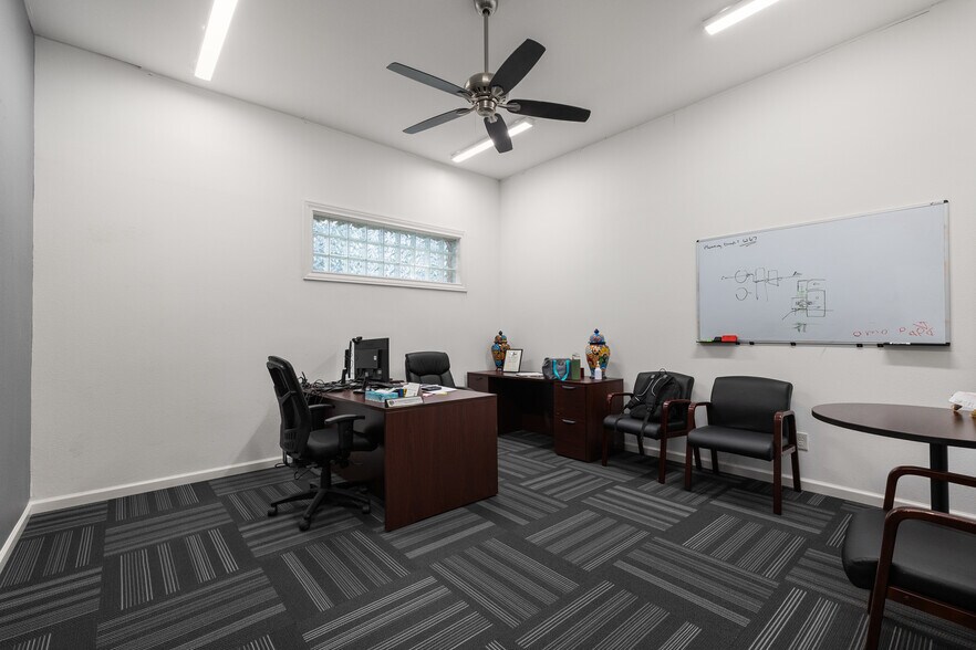 More Photos Of 1906 E Tyler Ave, Harlingen Loft Creative Space For Sale