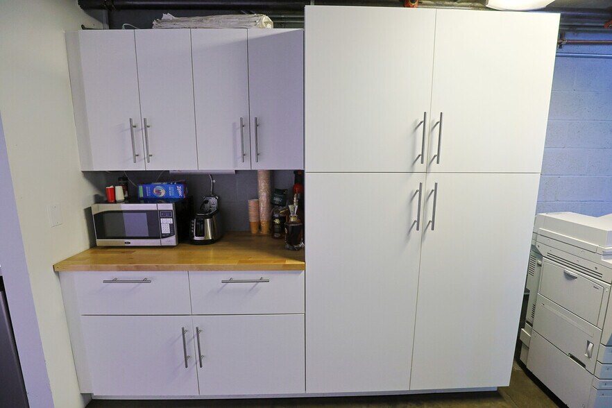 More Photos Of 30, 34, 44 Hermosa Ave, Hermosa Beach Office Residential For Sale