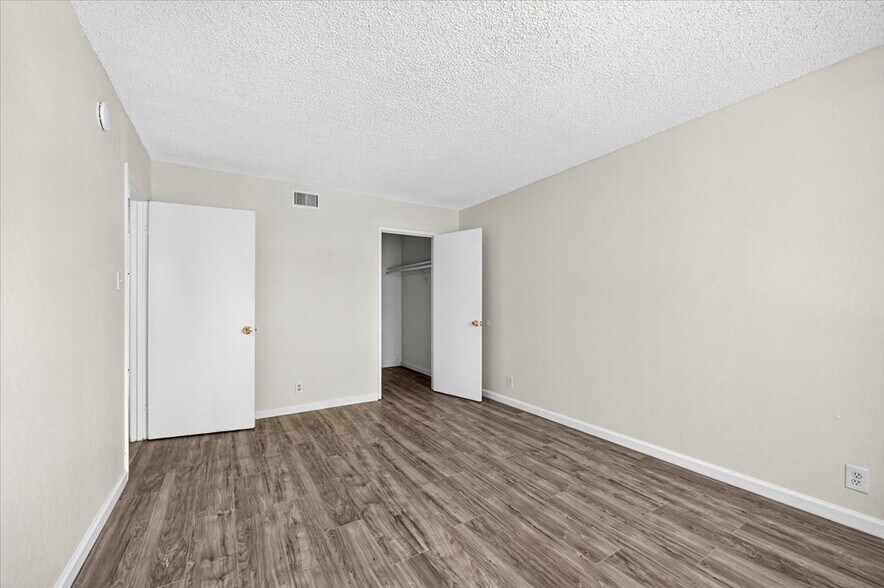 More Photos Of 2643 Furmint Way, Rancho Cordova Apartments For Sale