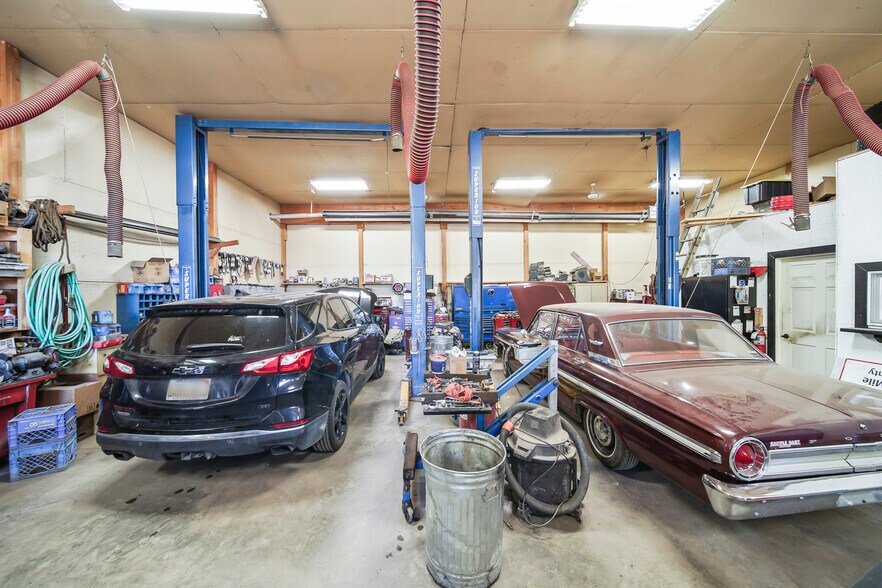 More Photos Of , Ortonville General Retail For Sale