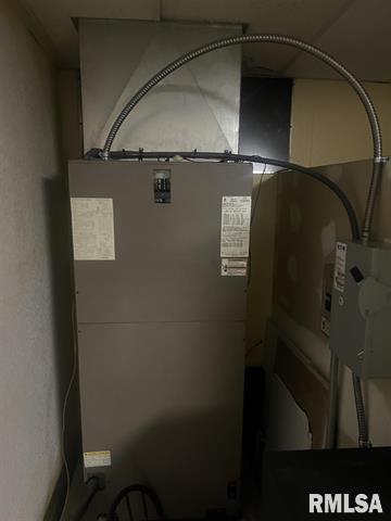 More Photos Of 1112 4th St, Fulton Apartments For Sale