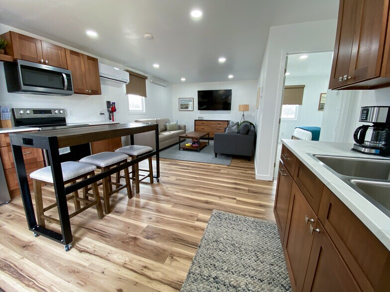 More Photos Of 605 SD Highway 25 S, De Smet Specialty For Sale