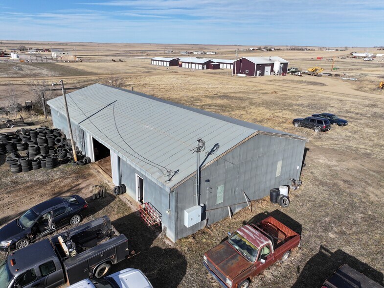 More Photos Of 101 E 4th St, Newell General Retail For Sale