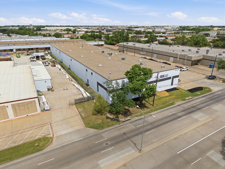 More Photos Of 10515-10537 Miller Rd, Dallas Distribution For Sale