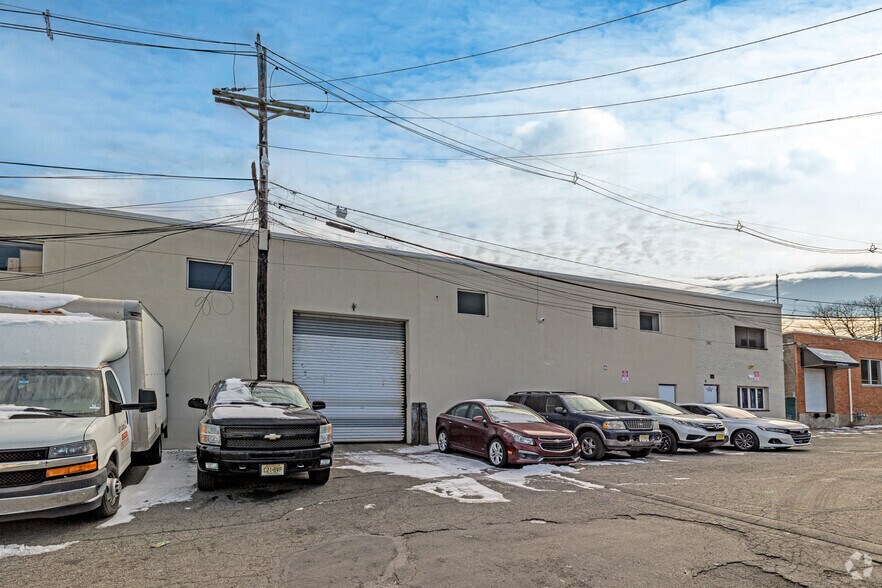More Photos Of 310-316 Colfax Ave, Clifton Warehouse For Sale